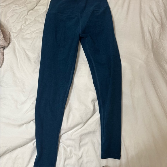 Women’s beyond yoga leggings - Picture 2 of 4